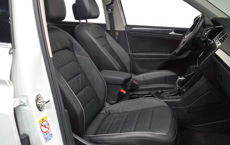 Volkswagen Tiguan II, 2022 год, 2 350 000 рублей, 7 фотография