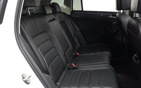 Volkswagen Tiguan II, 2022 год, 2 350 000 рублей, 8 фотография