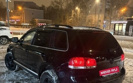 Volkswagen Touareg III, 2004 год, 700 000 рублей, 18 фотография