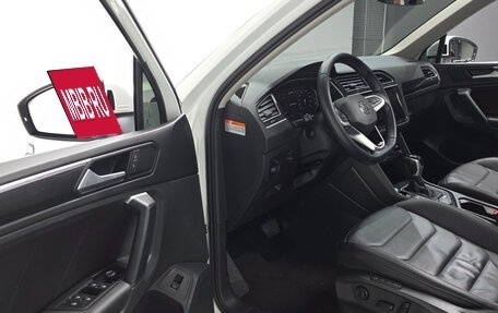 Volkswagen Tiguan II, 2022 год, 2 350 000 рублей, 6 фотография