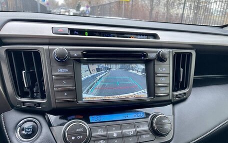 Toyota RAV4, 2014 год, 1 550 000 рублей, 19 фотография