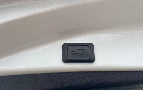 Toyota RAV4, 2014 год, 1 550 000 рублей, 29 фотография