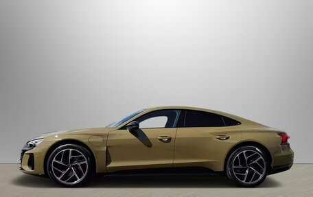 Audi e-tron GT, 2025 год, 13 992 000 рублей, 2 фотография