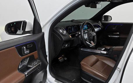 Mercedes-Benz GLB, 2023 год, 3 200 000 рублей, 11 фотография