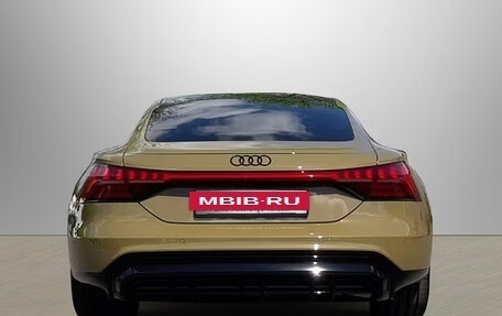 Audi e-tron GT, 2025 год, 13 992 000 рублей, 3 фотография