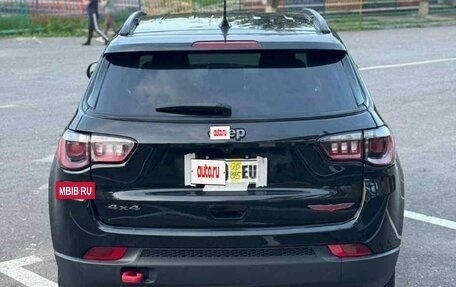 Jeep Compass II, 2022 год, 2 000 000 рублей, 3 фотография