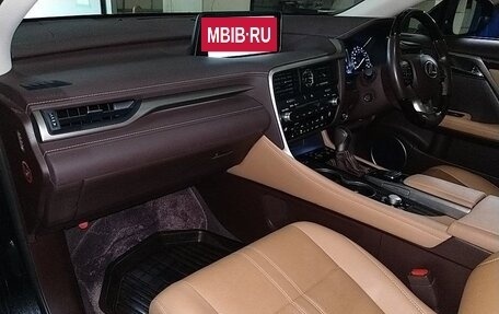 Lexus RX IV рестайлинг, 2018 год, 4 500 000 рублей, 11 фотография