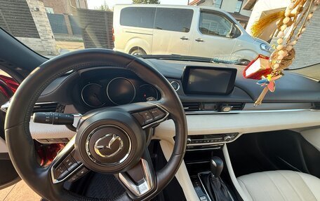 Mazda 6, 2020 год, 2 600 000 рублей, 11 фотография