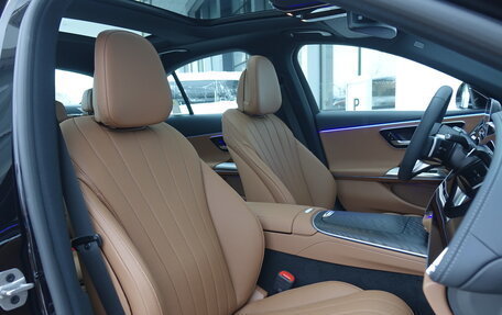 Mercedes-Benz E-Класс, 2023 год, 11 700 000 рублей, 21 фотография