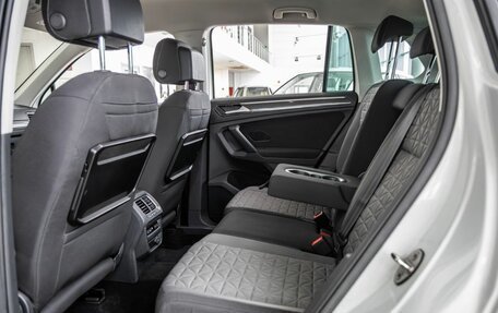 Volkswagen Tiguan II, 2017 год, 2 198 000 рублей, 15 фотография