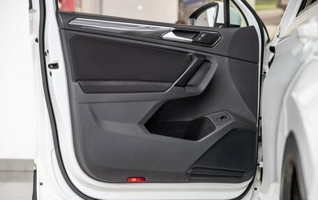 Volkswagen Tiguan II, 2017 год, 2 198 000 рублей, 12 фотография