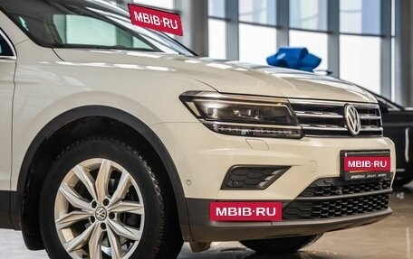 Volkswagen Tiguan II, 2017 год, 2 198 000 рублей, 9 фотография