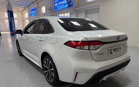 Toyota Corolla, 2022 год, 1 900 000 рублей, 6 фотография