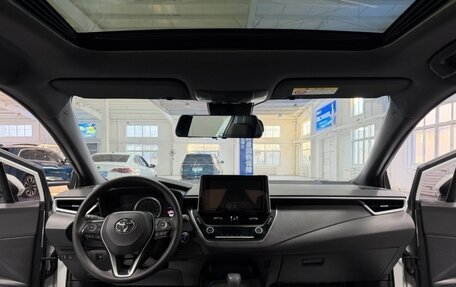 Toyota Corolla, 2022 год, 1 900 000 рублей, 9 фотография