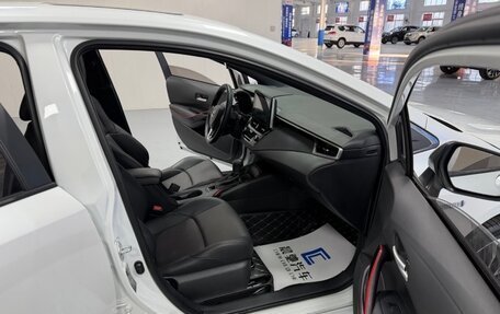 Toyota Corolla, 2022 год, 1 900 000 рублей, 12 фотография