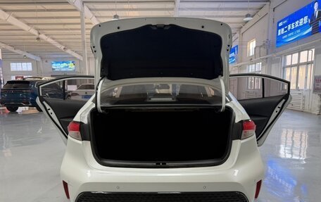 Toyota Corolla, 2022 год, 1 900 000 рублей, 15 фотография