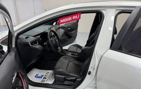 Toyota Corolla, 2022 год, 1 900 000 рублей, 10 фотография