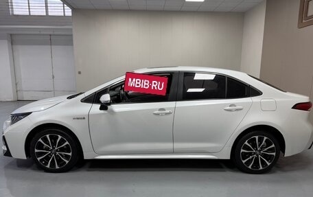 Toyota Corolla, 2022 год, 1 900 000 рублей, 7 фотография