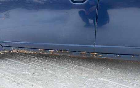 Toyota Yaris I рестайлинг, 2001 год, 250 000 рублей, 15 фотография