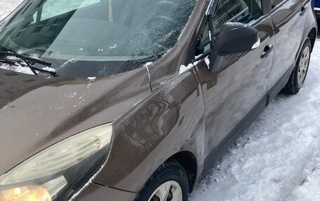 Renault Scenic III, 2010 год, 650 000 рублей, 2 фотография