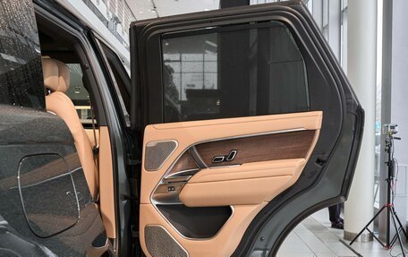 Land Rover Range Rover IV рестайлинг, 2025 год, 25 100 000 рублей, 27 фотография