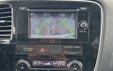 Mitsubishi Outlander III рестайлинг 3, 2012 год, 890 000 рублей, 11 фотография