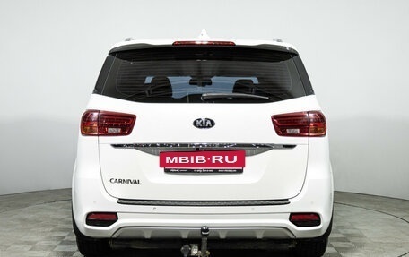 KIA Carnival III, 2019 год, 2 349 585 рублей, 6 фотография