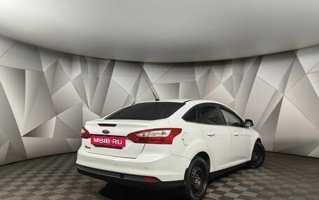 Ford Focus III, 2011 год, 597 000 рублей, 2 фотография