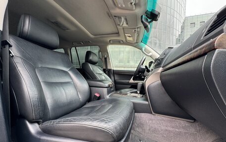 Toyota Land Cruiser 200, 2011 год, 3 300 000 рублей, 28 фотография