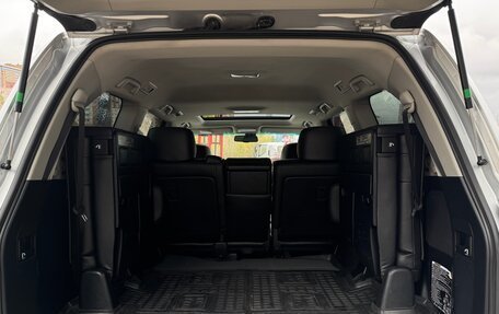 Toyota Land Cruiser 200, 2011 год, 3 300 000 рублей, 35 фотография