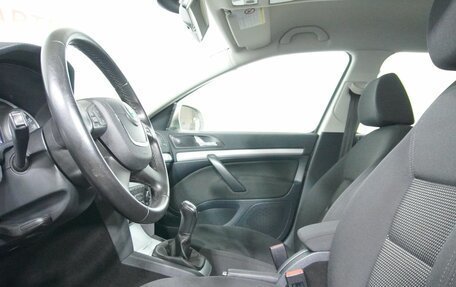 Skoda Octavia, 2012 год, 1 249 000 рублей, 9 фотография