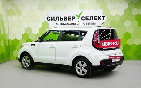 KIA Soul II рестайлинг, 2019 год, 1 450 000 рублей, 6 фотография