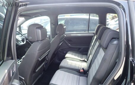 Volkswagen Touran III, 2016 год, 1 450 000 рублей, 11 фотография