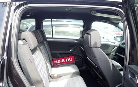 Volkswagen Touran III, 2016 год, 1 450 000 рублей, 8 фотография