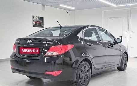 Hyundai Solaris II рестайлинг, 2015 год, 973 000 рублей, 5 фотография