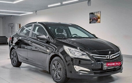 Hyundai Solaris II рестайлинг, 2015 год, 973 000 рублей, 3 фотография
