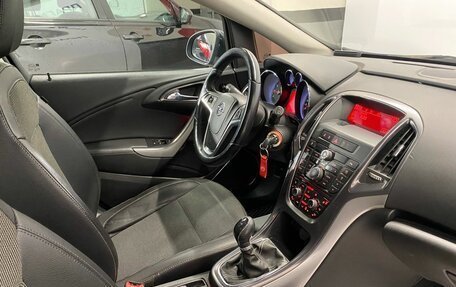 Opel Astra J, 2011 год, 499 000 рублей, 19 фотография