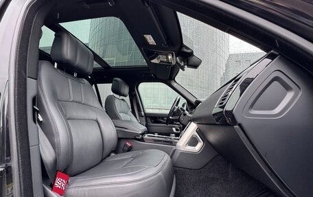 Land Rover Range Rover IV рестайлинг, 2021 год, 8 300 000 рублей, 27 фотография