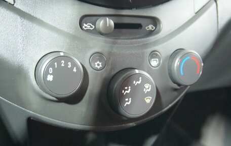 Chevrolet Spark III, 2012 год, 535 000 рублей, 13 фотография