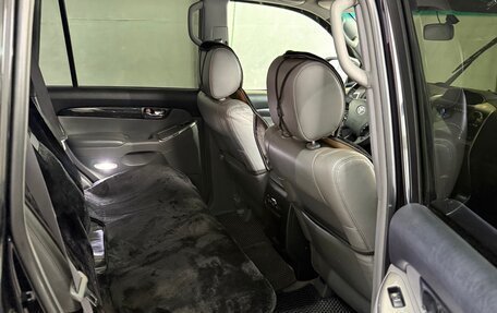 Toyota Land Cruiser Prado 120 рестайлинг, 2008 год, 2 499 000 рублей, 11 фотография