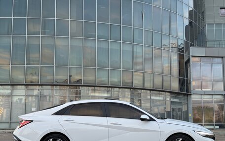 Hyundai Elantra, 2024 год, 2 350 000 рублей, 8 фотография