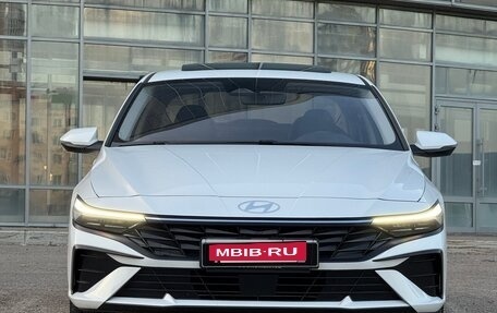 Hyundai Elantra, 2024 год, 2 350 000 рублей, 6 фотография