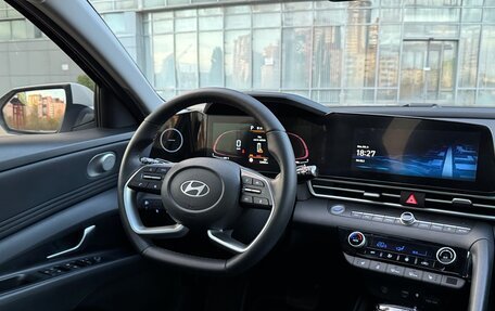 Hyundai Elantra, 2024 год, 2 350 000 рублей, 23 фотография
