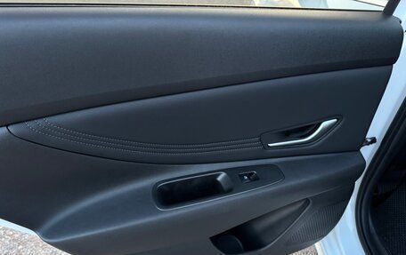 Hyundai Elantra, 2024 год, 2 350 000 рублей, 36 фотография