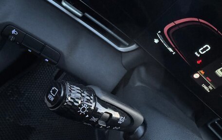 Hyundai Elantra, 2024 год, 2 350 000 рублей, 38 фотография