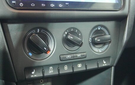 Skoda Rapid I, 2016 год, 1 098 000 рублей, 13 фотография