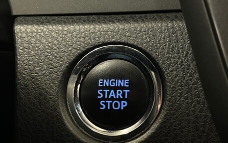 Toyota Camry, 2021 год, 2 600 000 рублей, 14 фотография