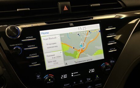 Toyota Camry, 2021 год, 2 600 000 рублей, 16 фотография