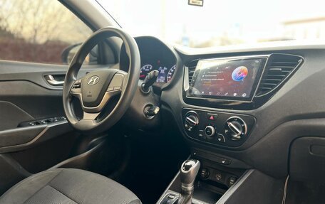 Hyundai Solaris II рестайлинг, 2019 год, 1 150 000 рублей, 11 фотография