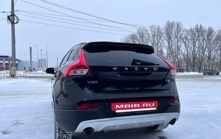 Volvo V40 Cross Country I, 2017 год, 1 650 000 рублей, 4 фотография